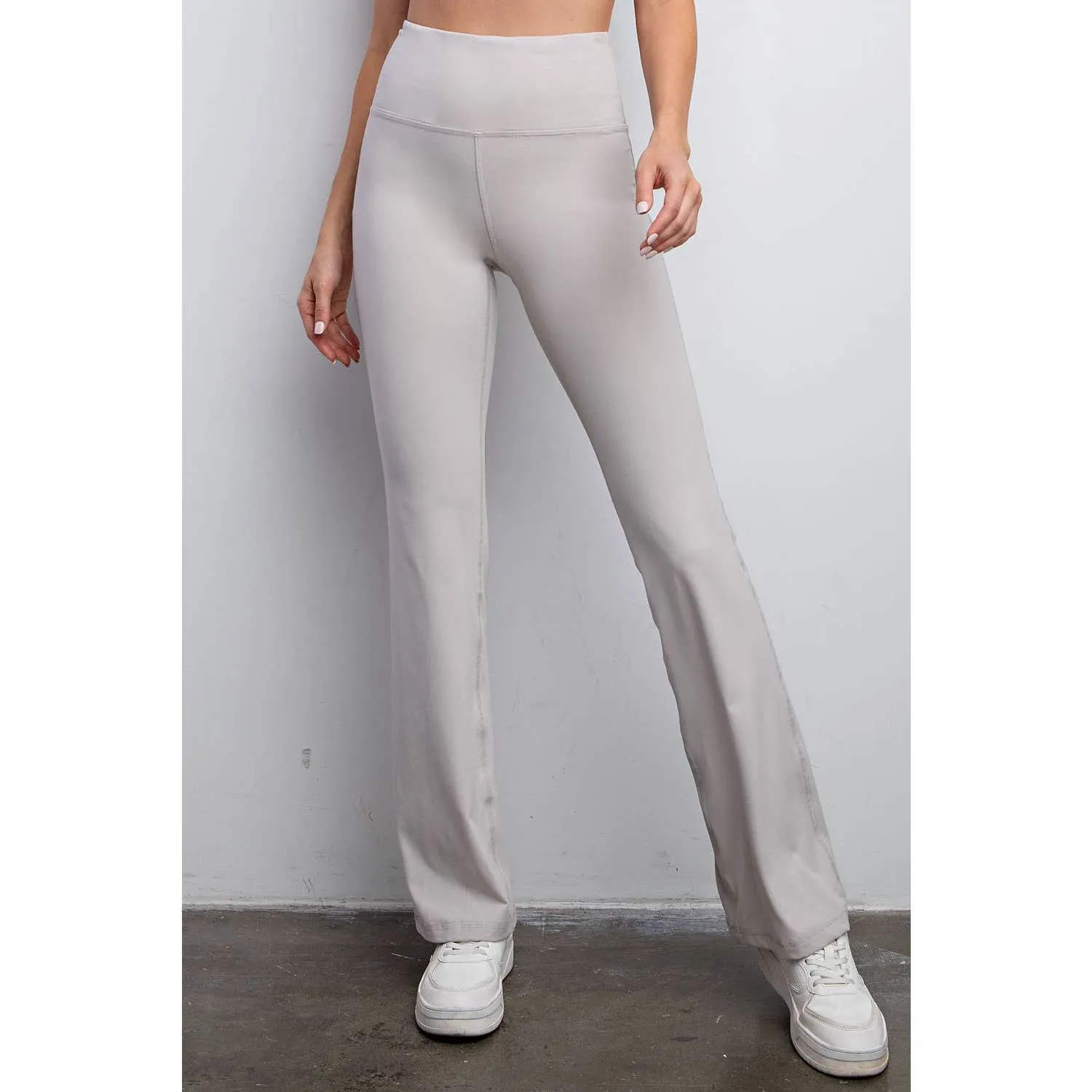 FLARED YOGA PANTS