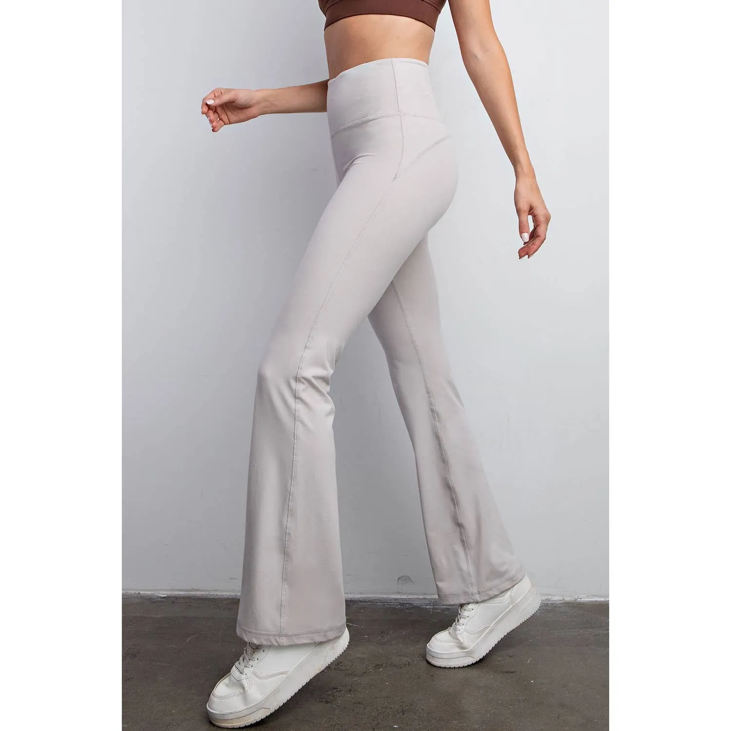 FLARED YOGA PANTS
