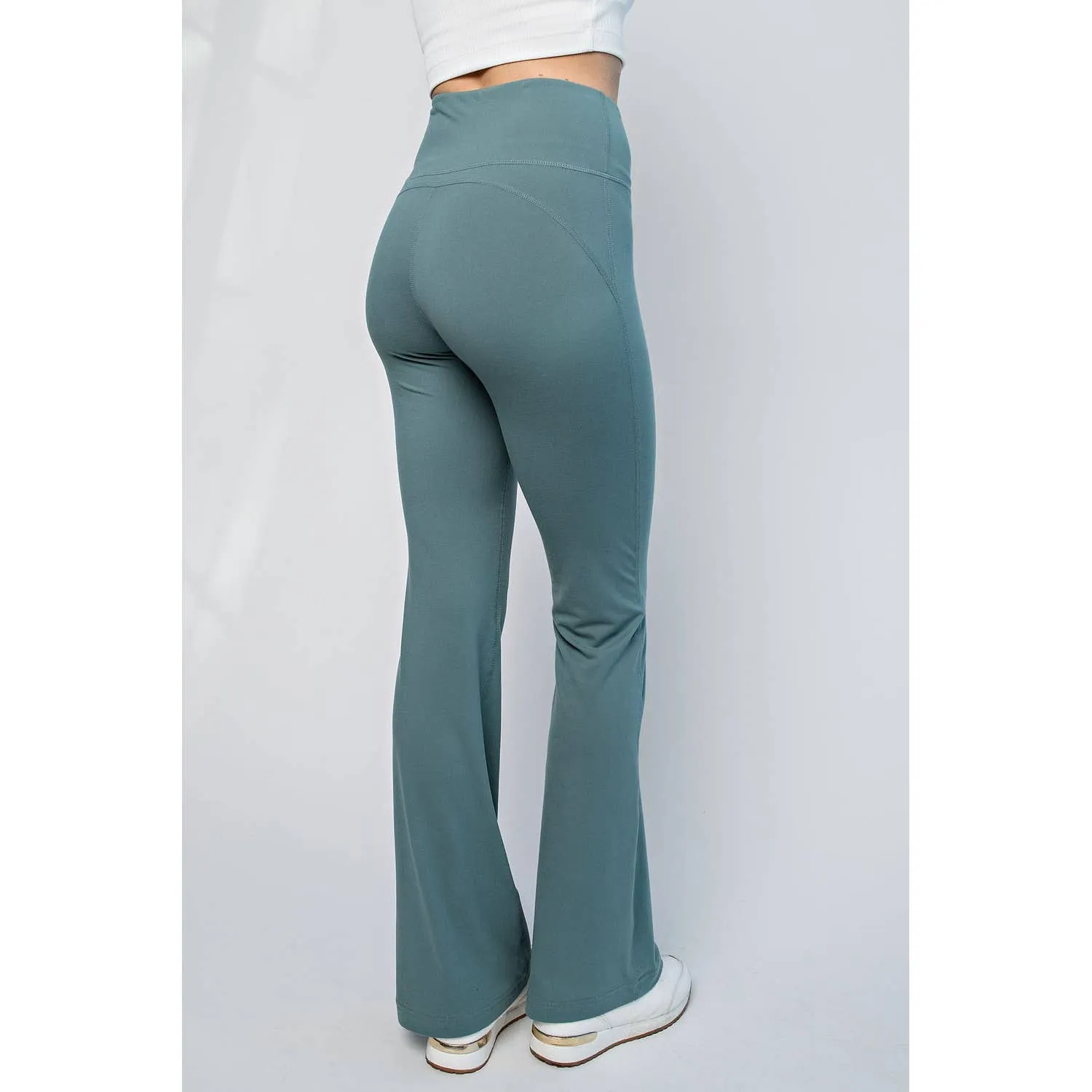 FLARED YOGA PANTS