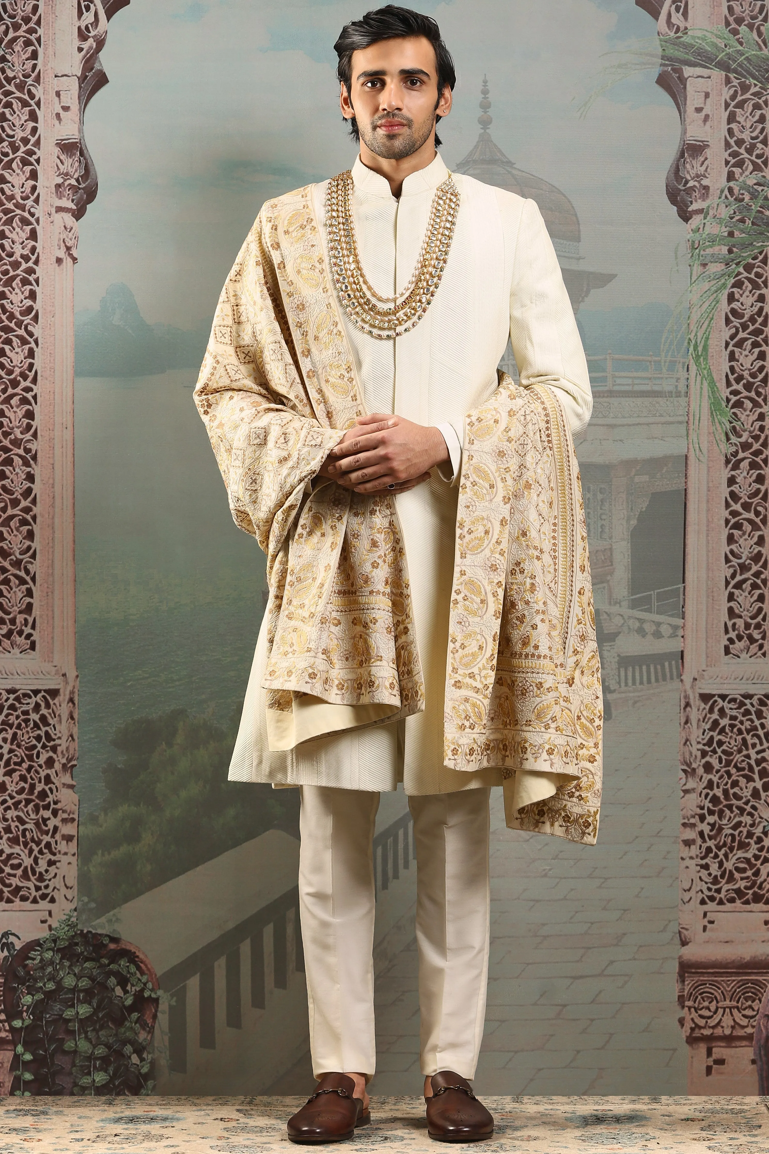 Seher Gold Silk Embroidered Stole
